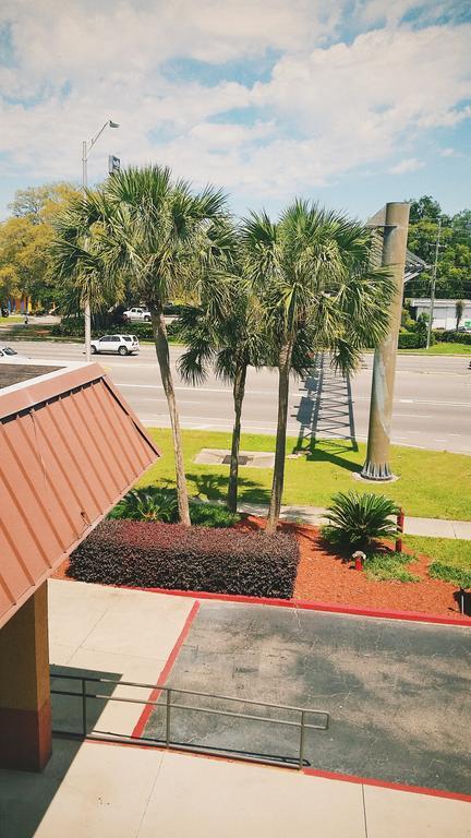 Days Inn Pensacola North Ferry Pass Zewnętrze zdjęcie